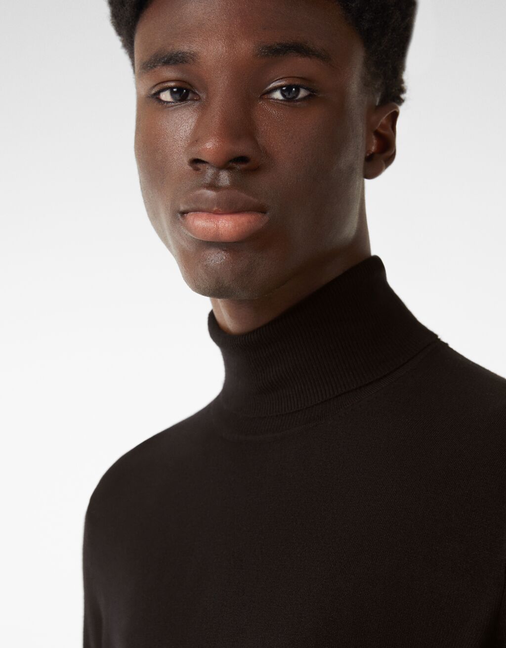 High neck sweater Man Bershka