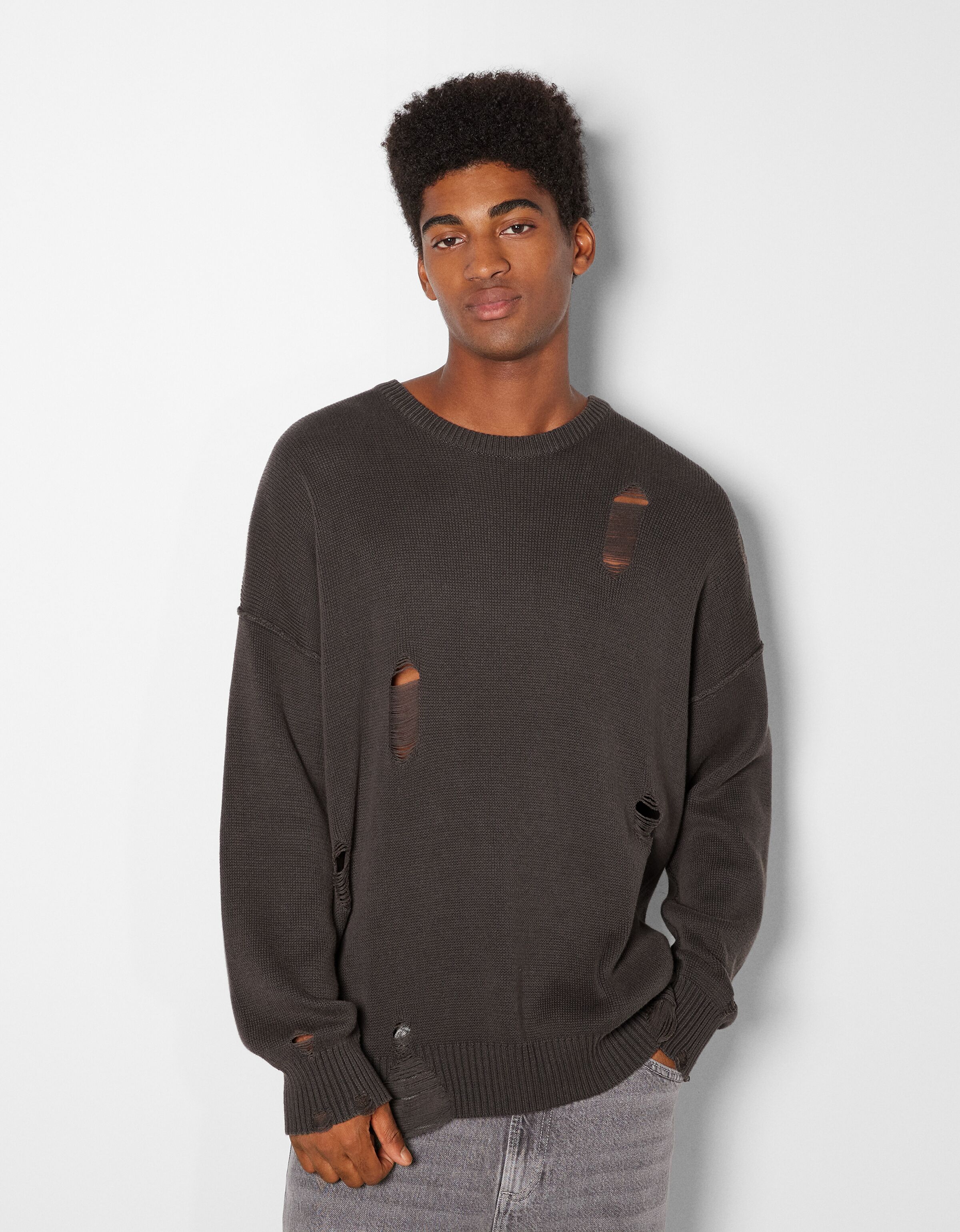 Faded effect ripped sweater - Sweaters 