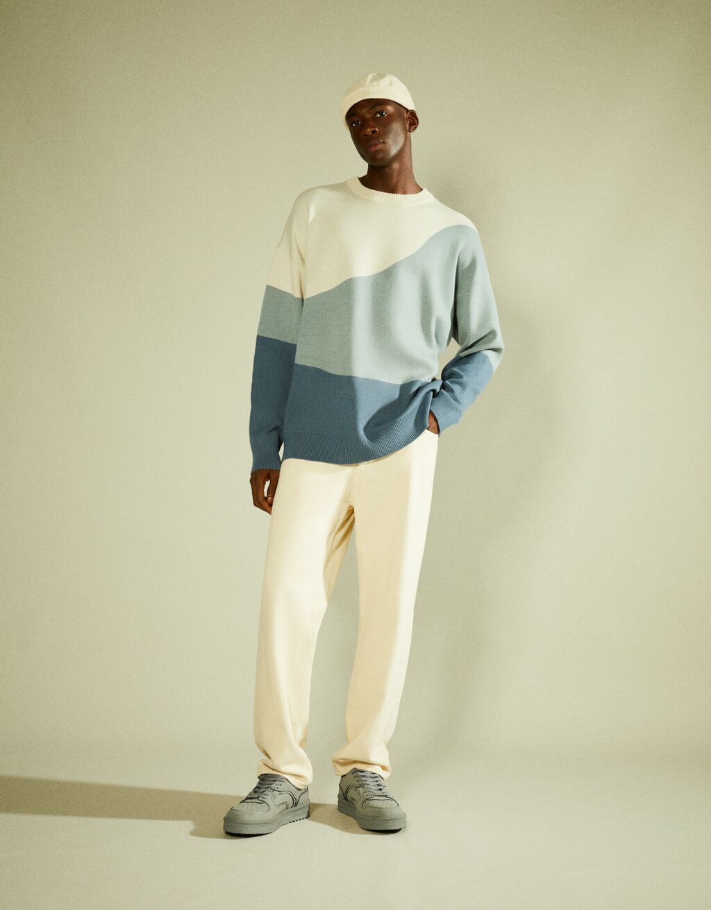 Sweter w kolorowe bloki