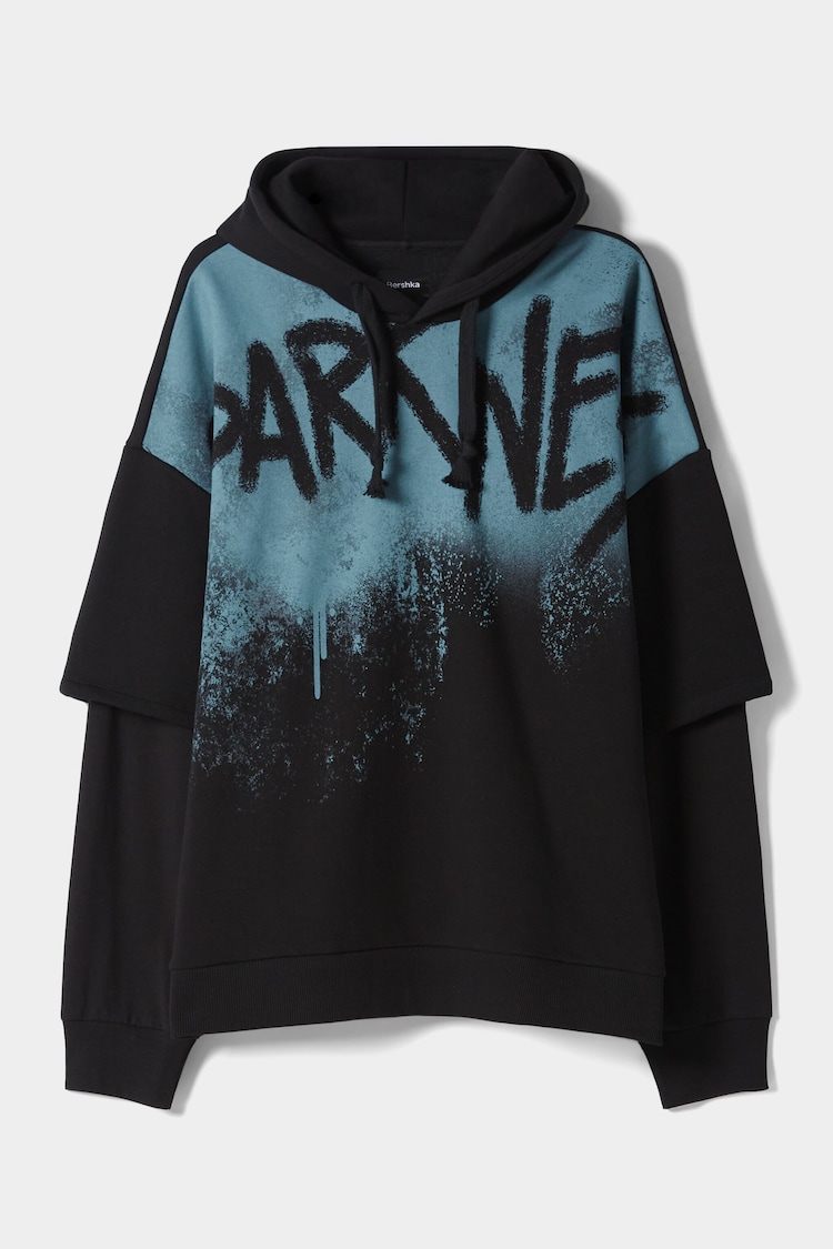 Printed oversize hoodie with double sleeves