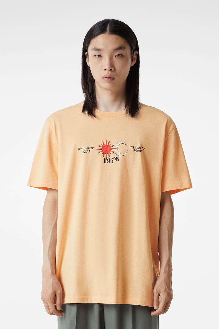T-shirt manga curta casual fit estampado