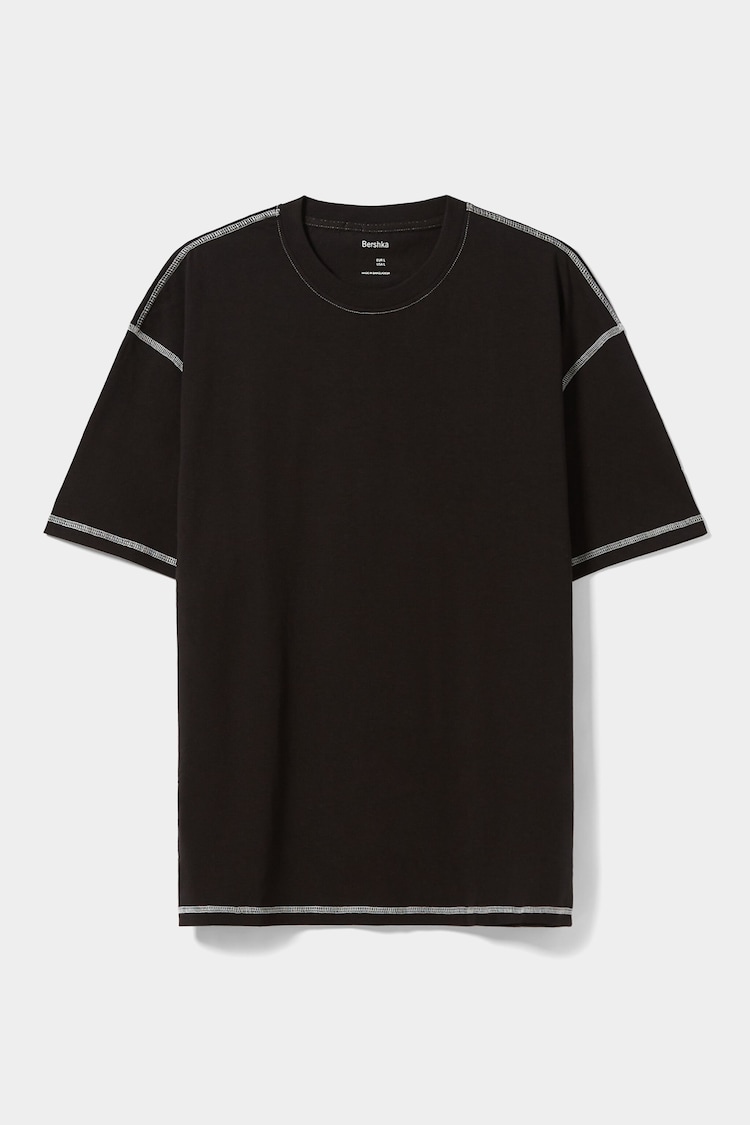 Regular fit short sleeve T-shirt with contrast thread