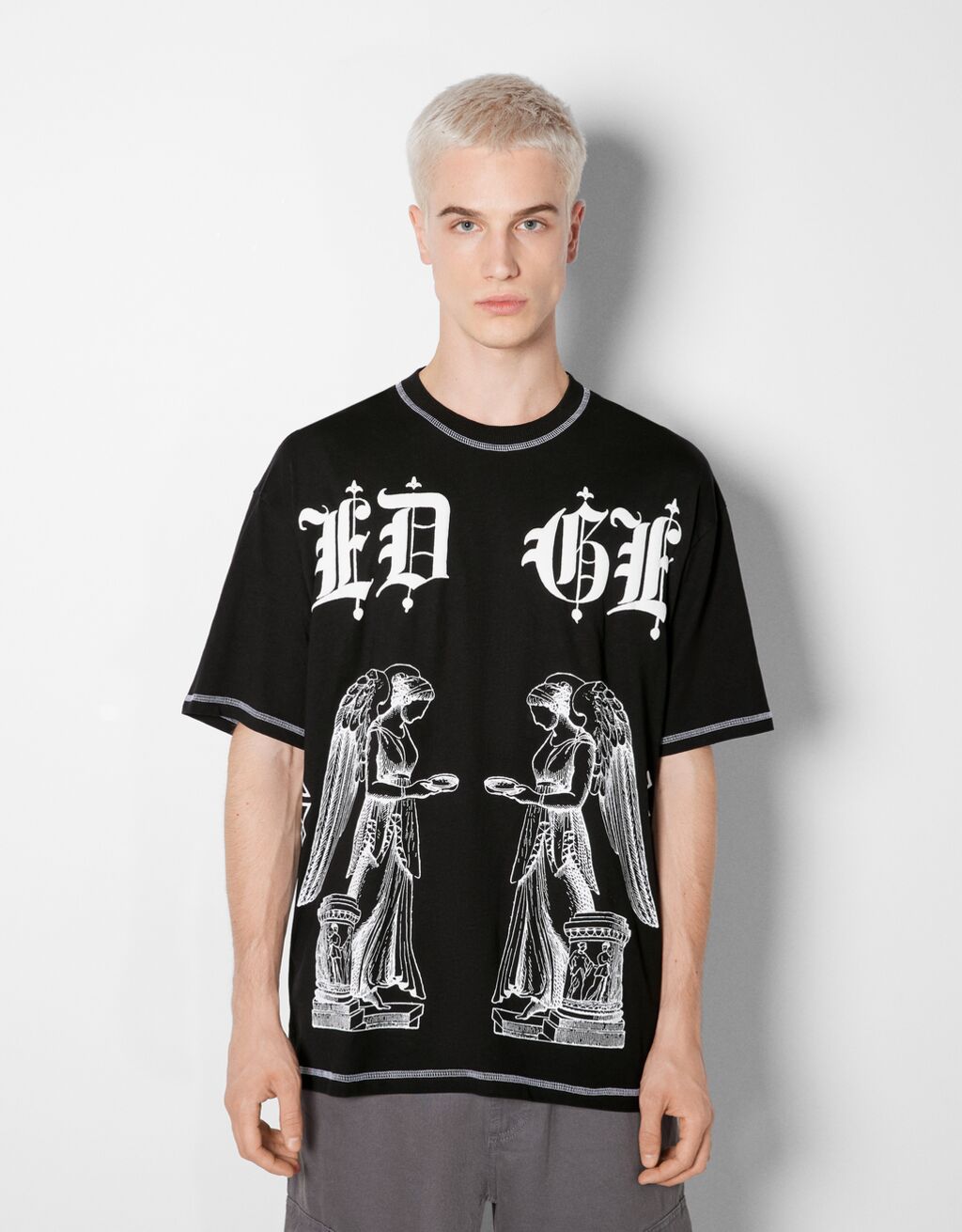 Oversize Boxy Fit Short Sleeve T Shirt With Goth Print Man Bershka