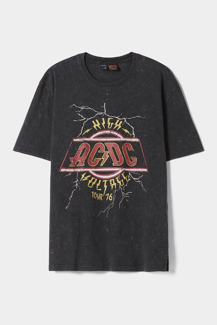 T-Shirt im Regular-Fit mit AC/DC-Print