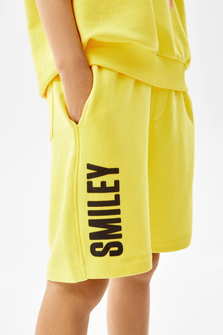 Smiley® print Bermuda shorts