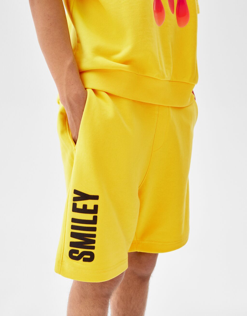 Smiley® print Bermuda shorts