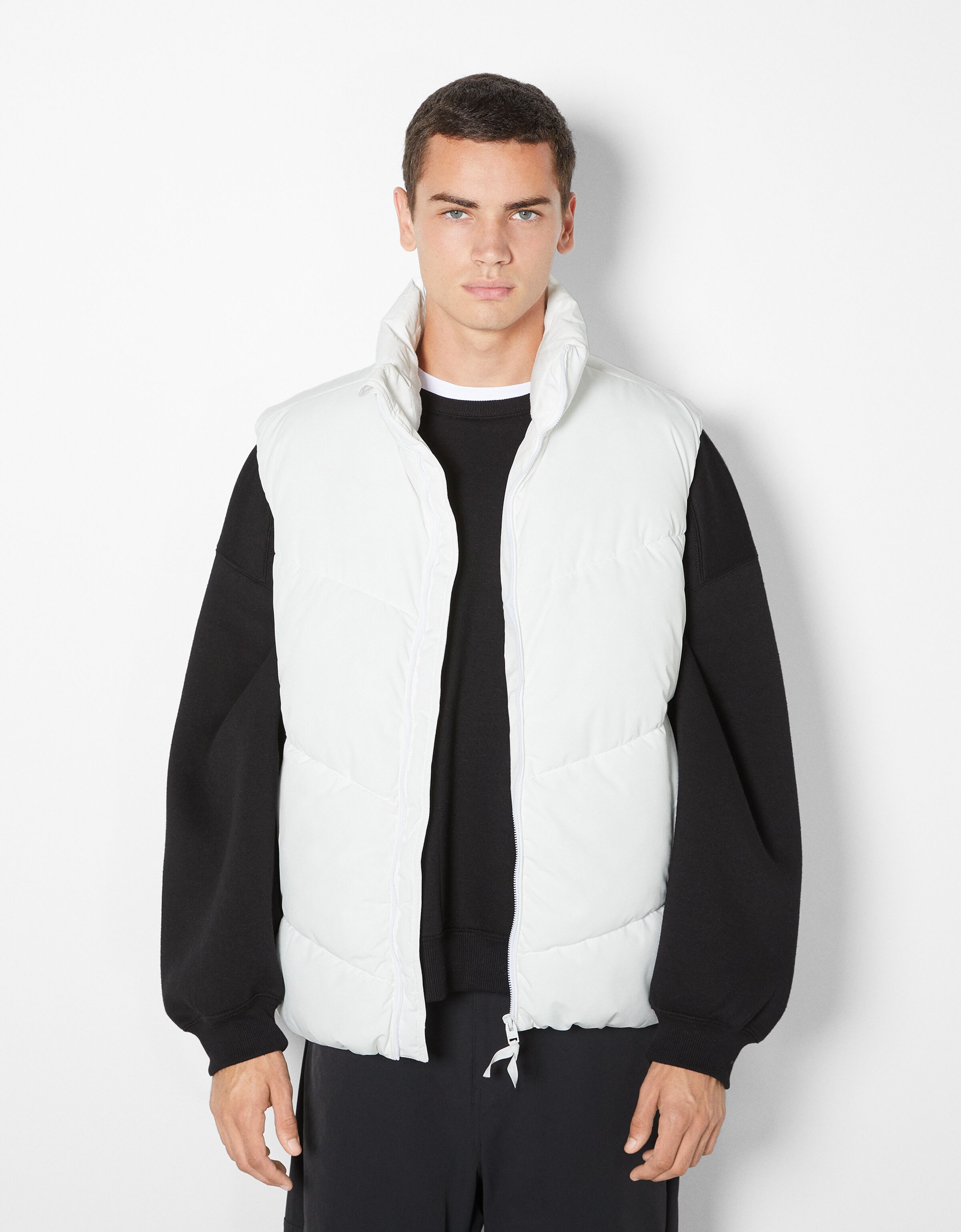 Puffer gilet - New - Man | Bershka