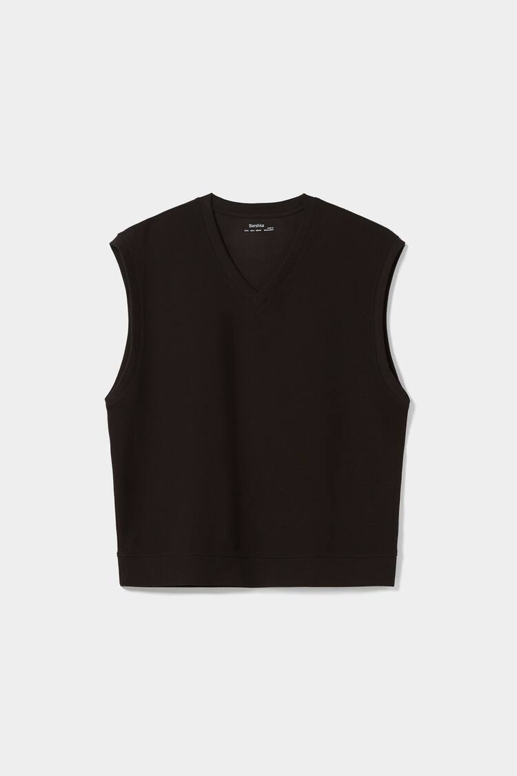 Knitted V-neck vest