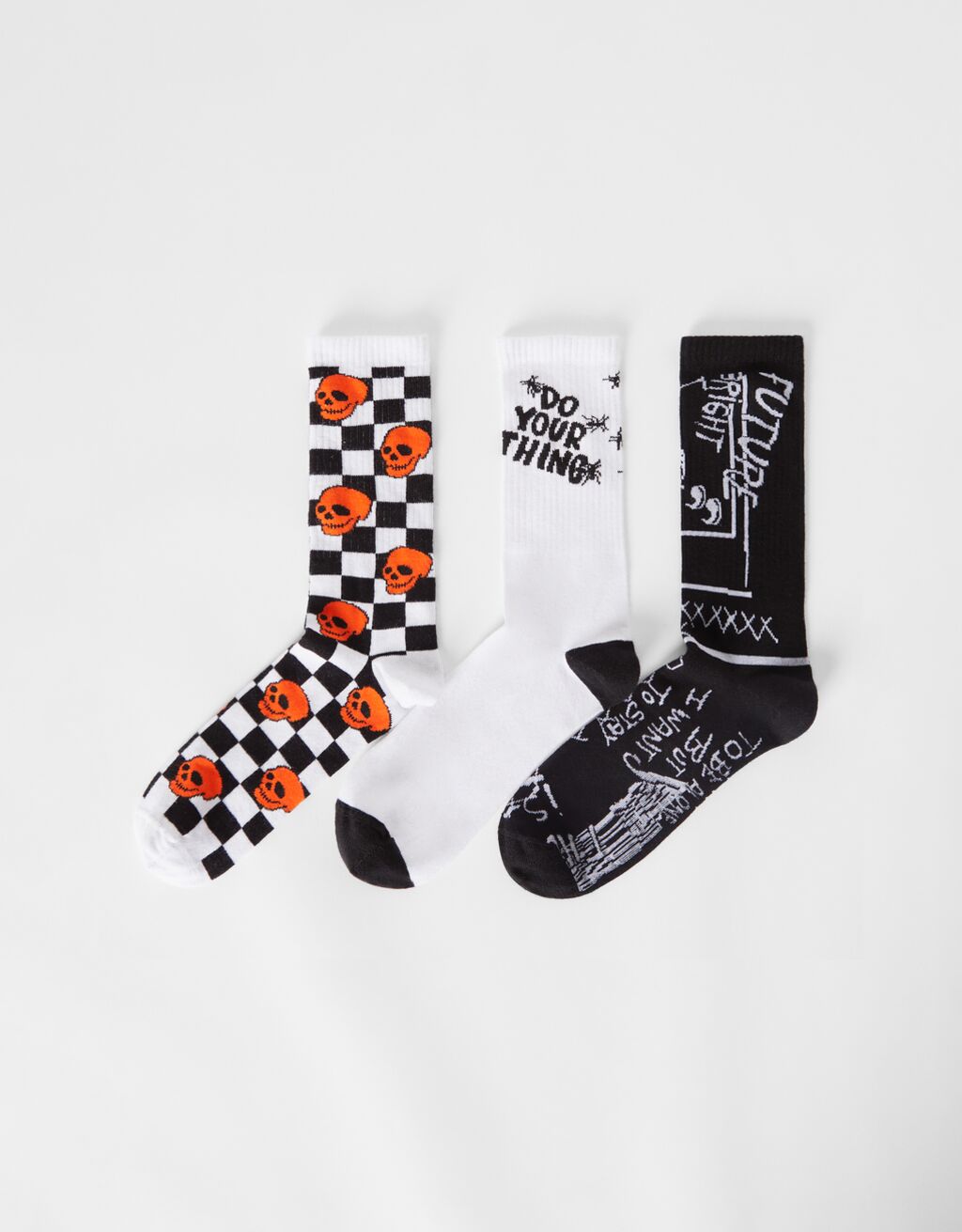 Pack of 3 pairs of checkered and skull print socks