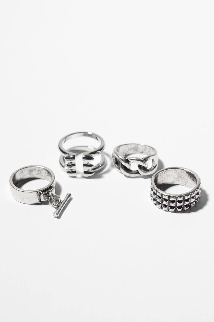 Set of 4 grunge rings