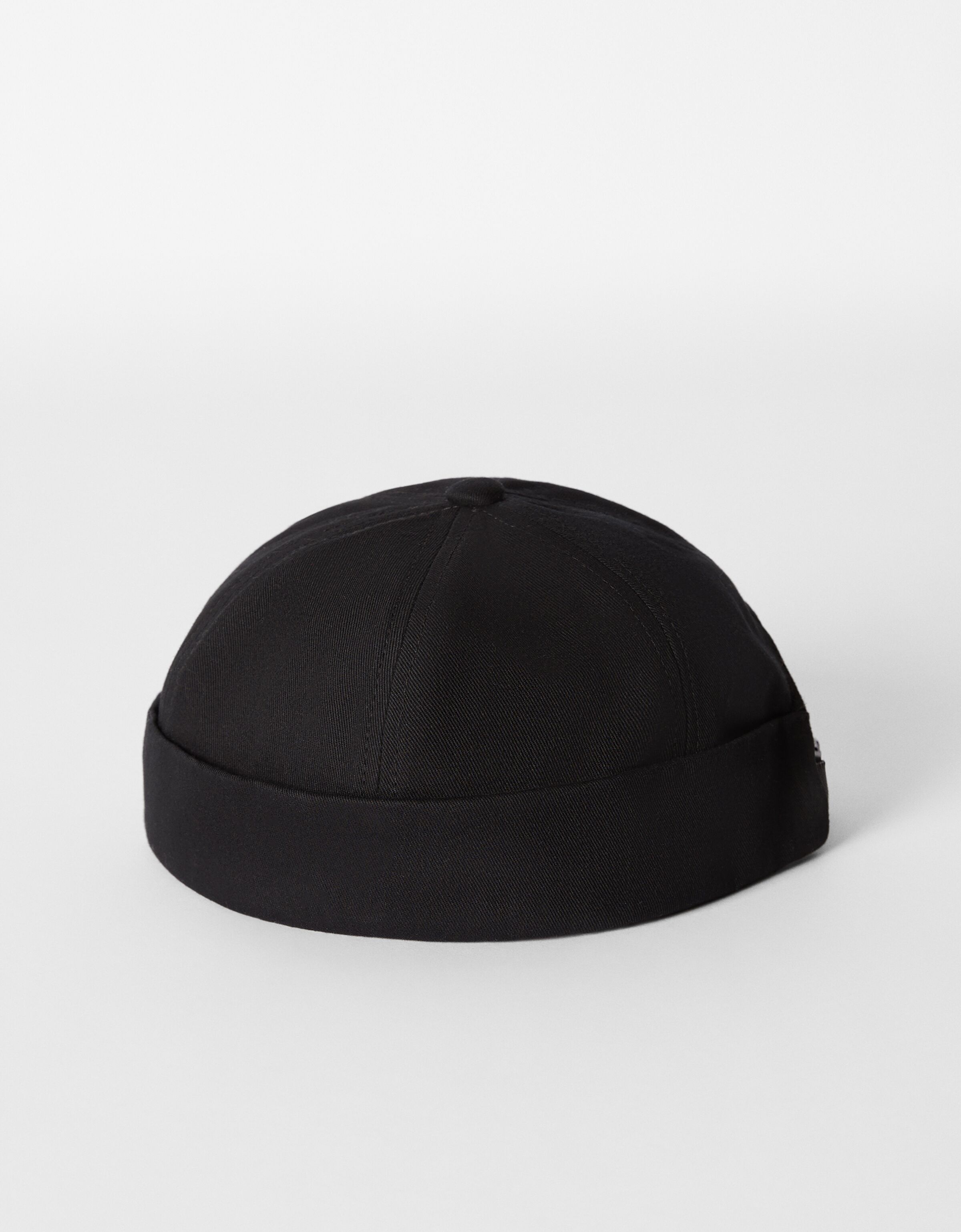 zara docker hat