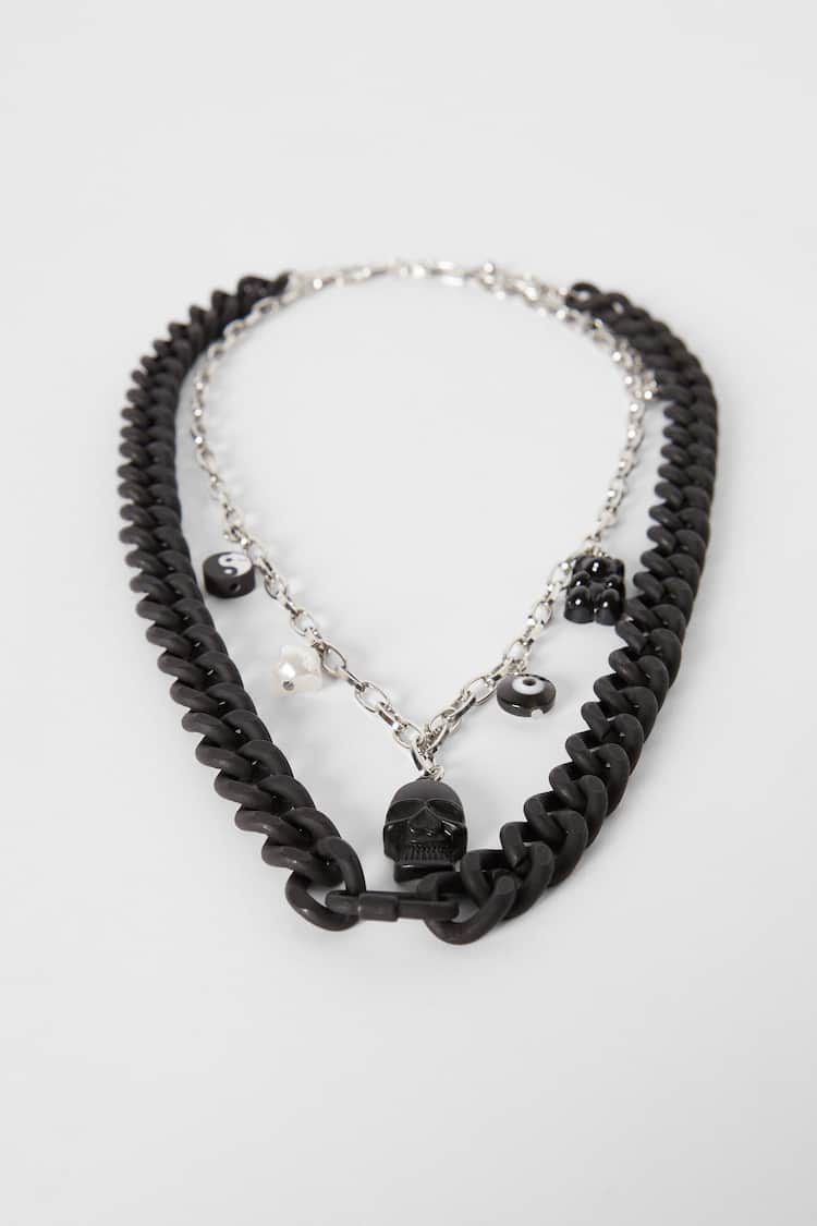 Skull chain necklace