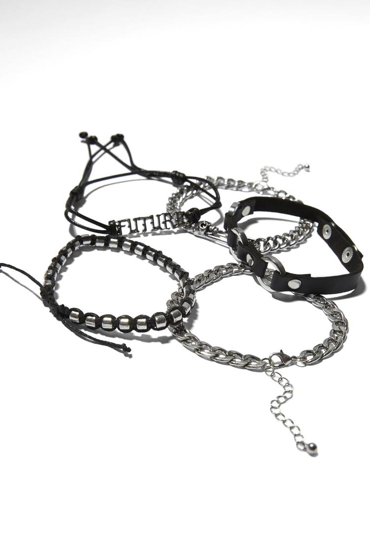 Set of 5 chain bracelets