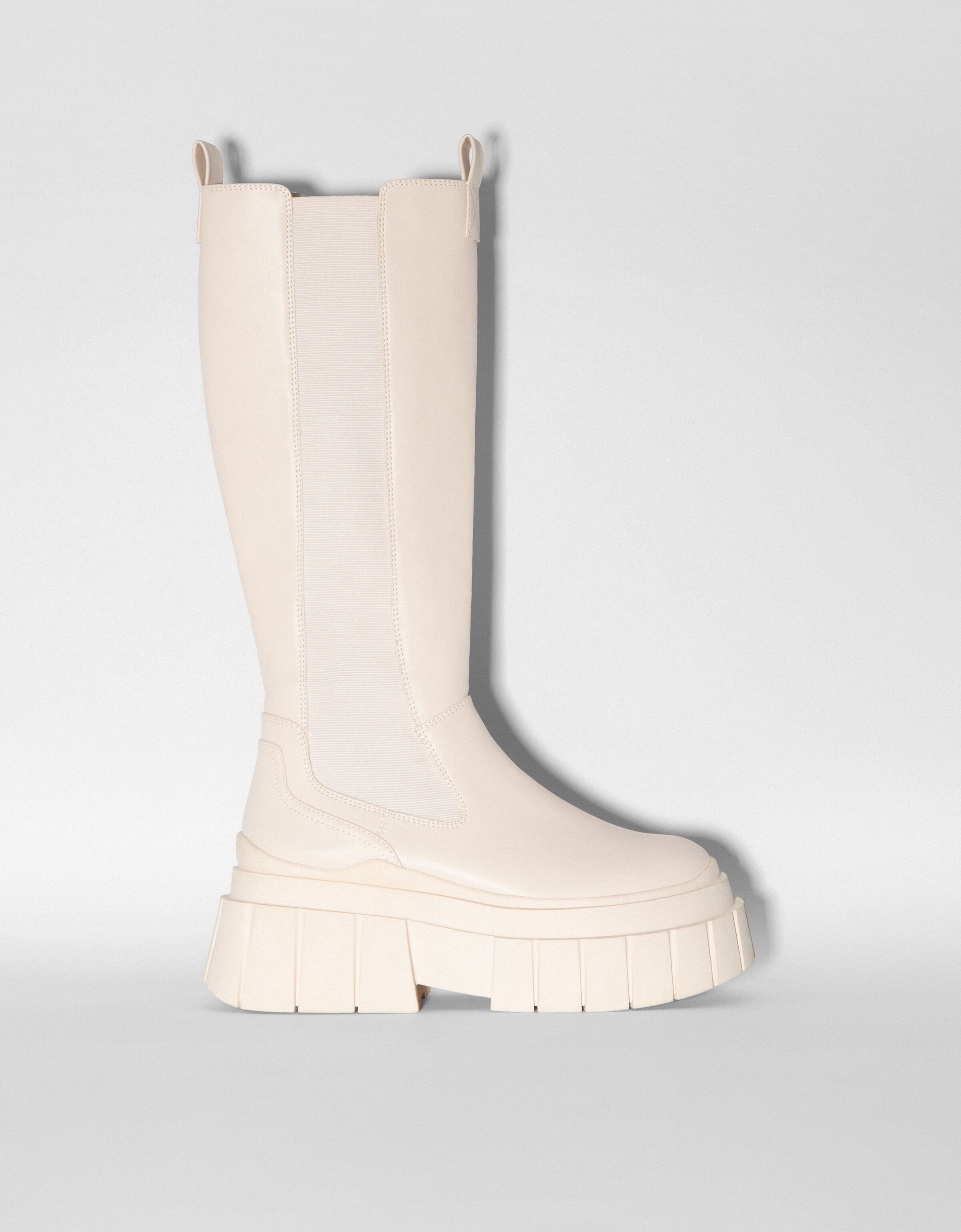 bershka white ankle boots