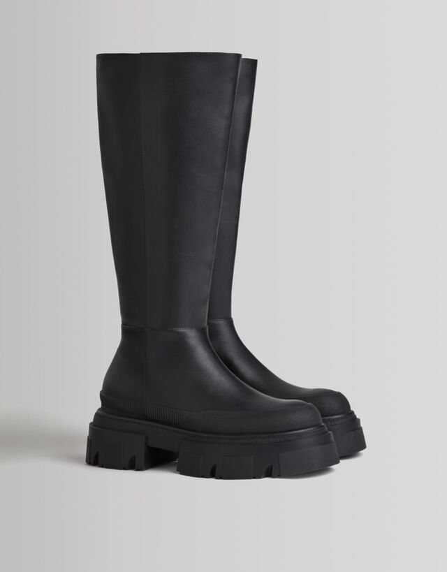 Platform boots with track soles - Woman 