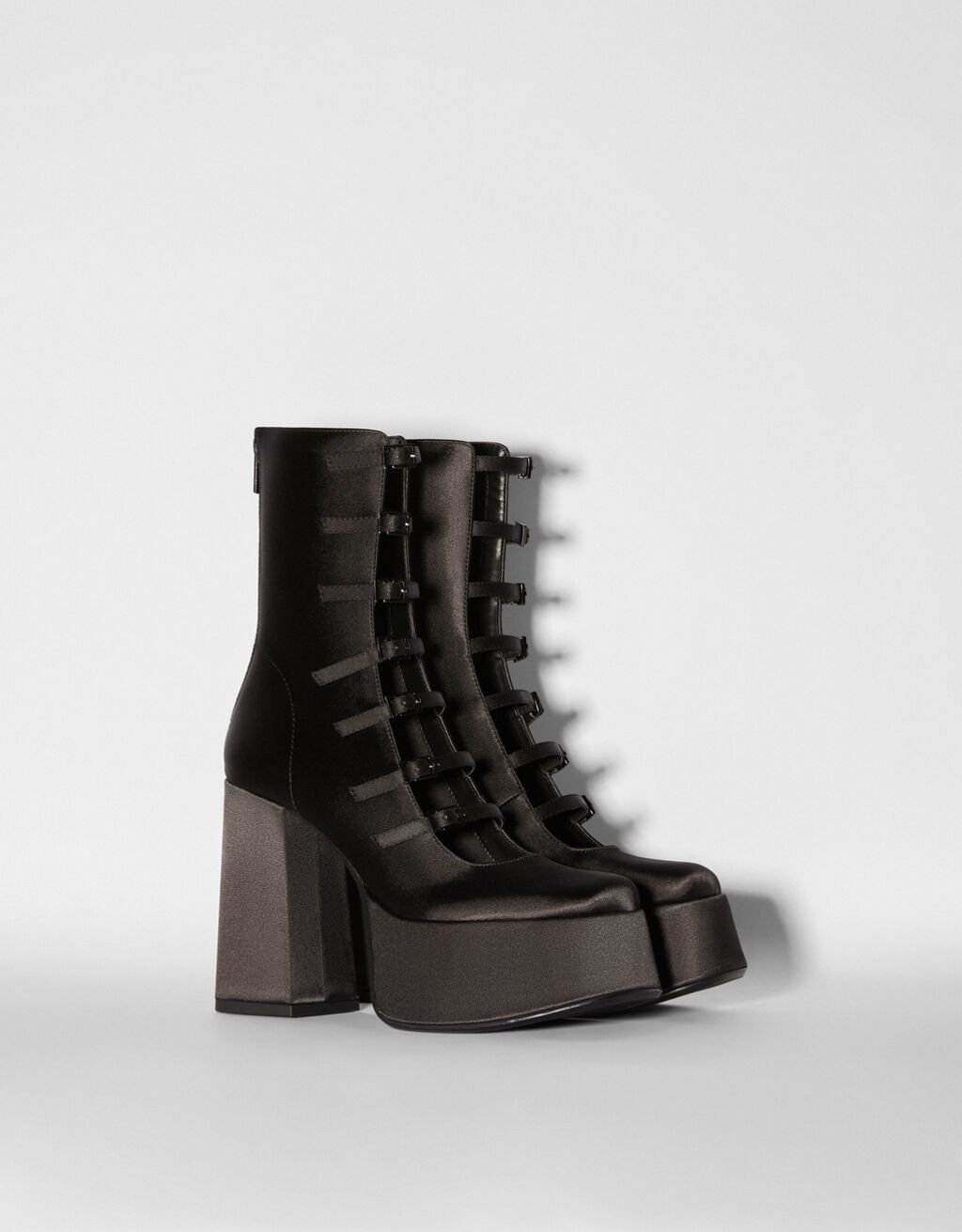 bershka xl platform high heel ankle boots