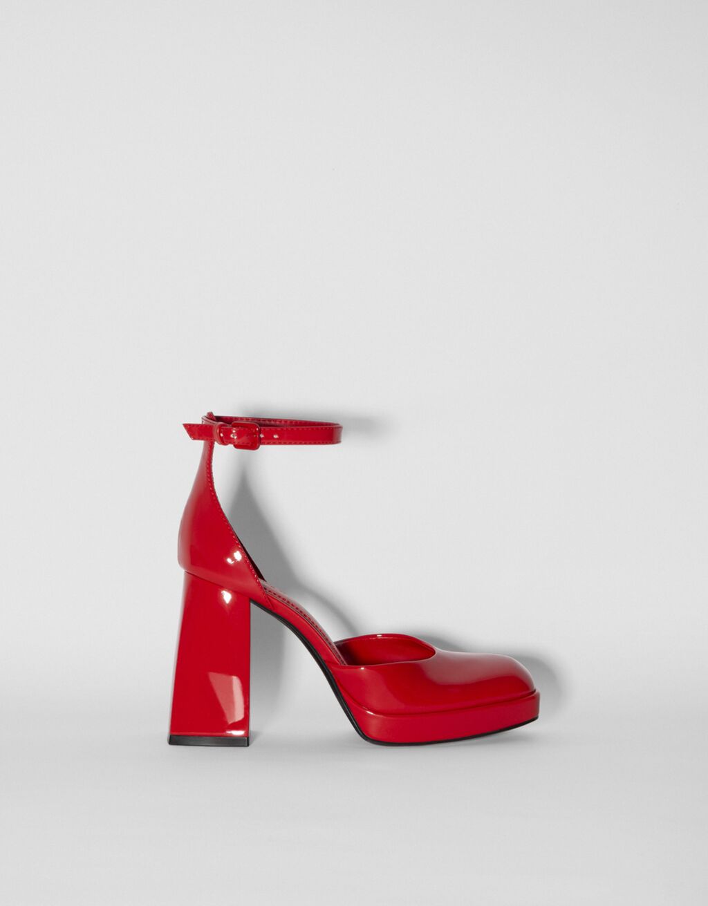 High-heel  platform sandals