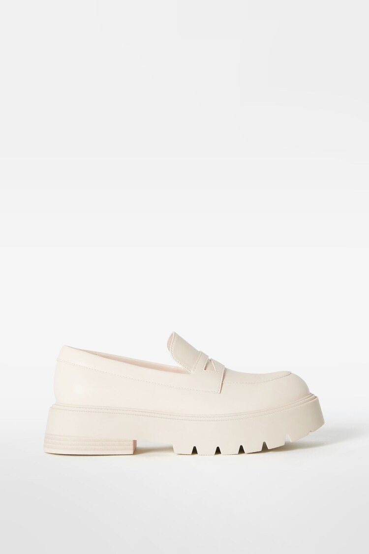 Loafers med tandad sula