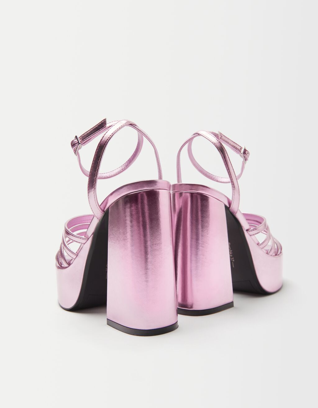 Metallic highheel XL platform sandals Woman Bershka
