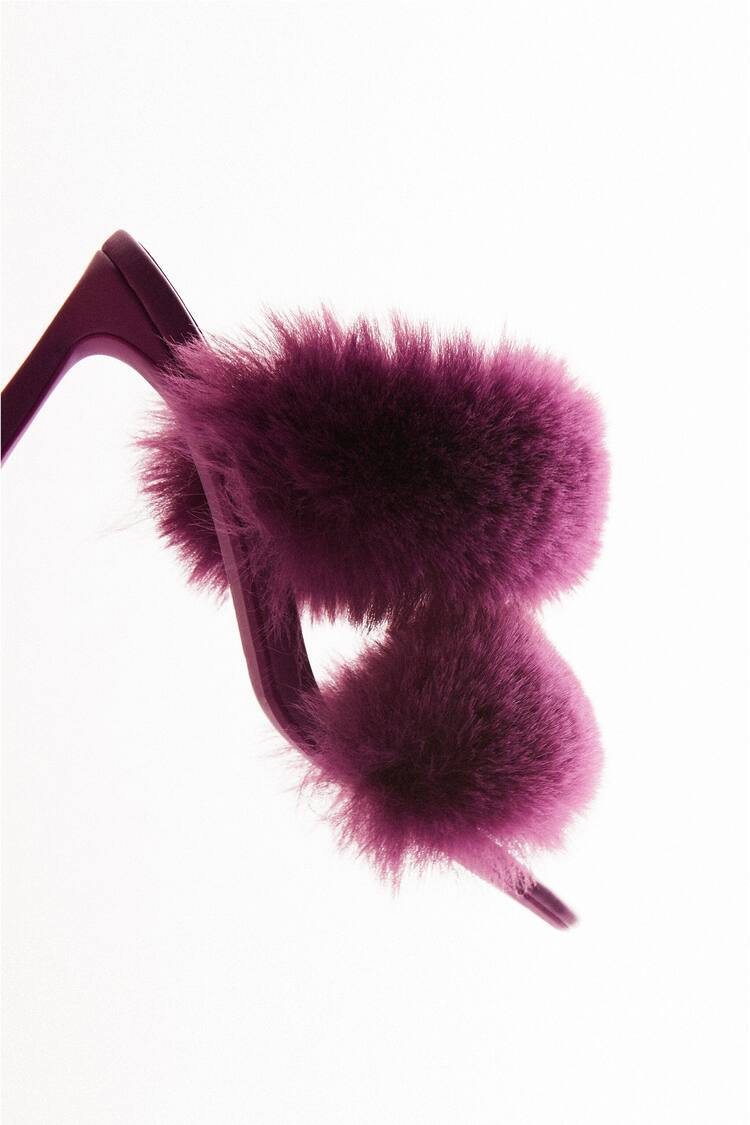 High heel sandals with faux fur