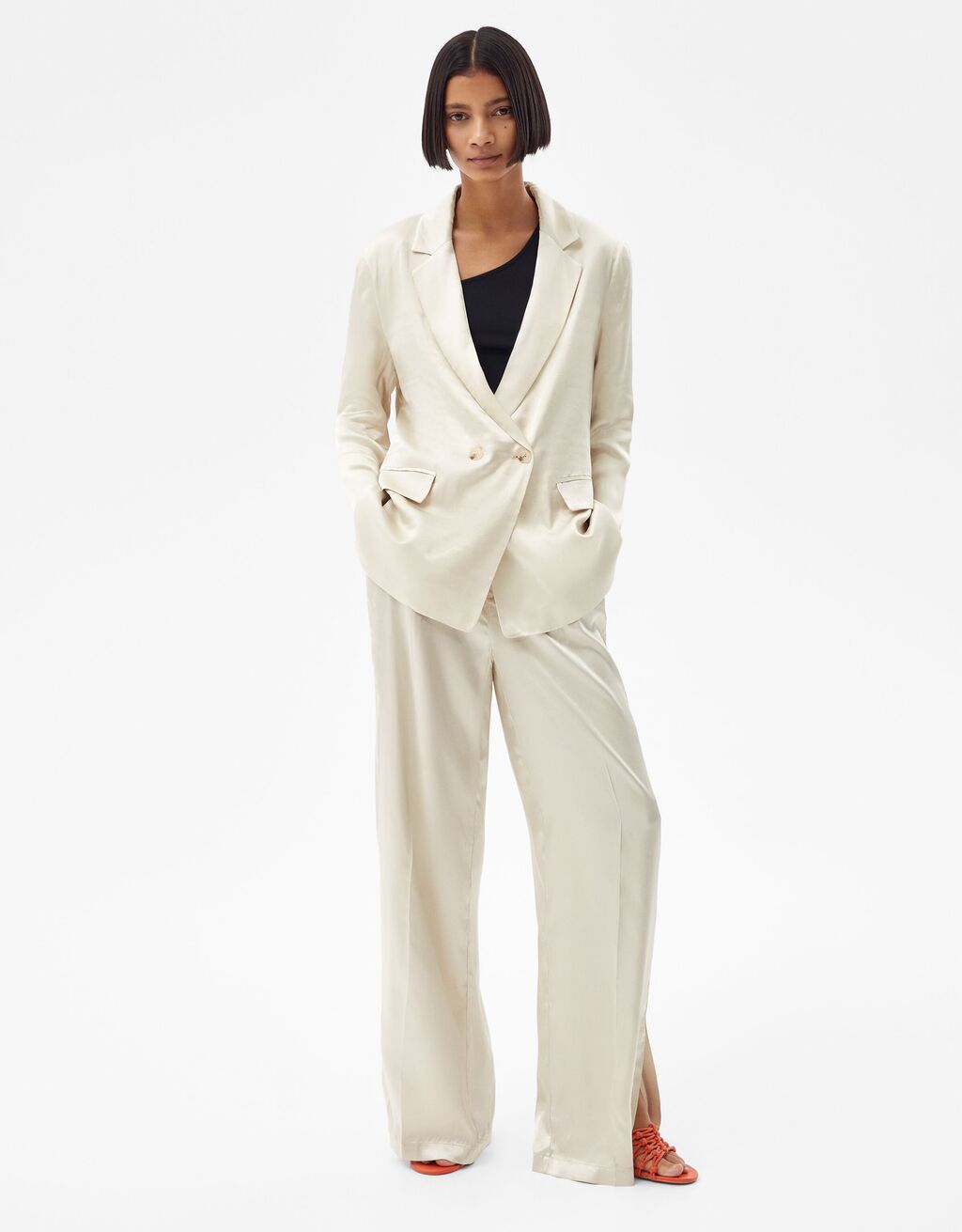 Set blazer e pantaloni satinati - Event season - Donna | Bershka