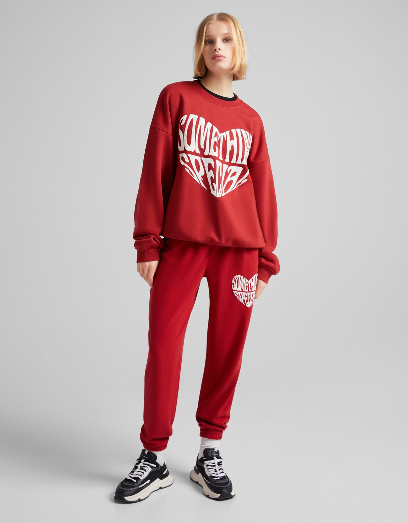 Print sweatshirt and trousers set 