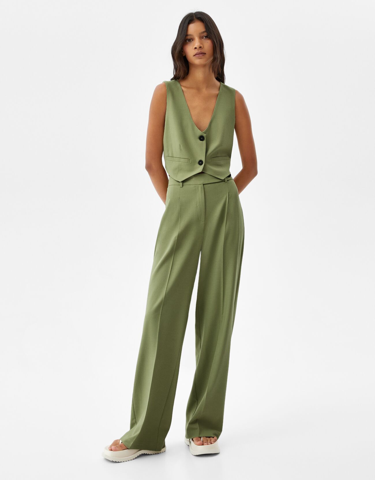 Set gilet e pantaloni tailored fit - Completi - Donna | Bershka