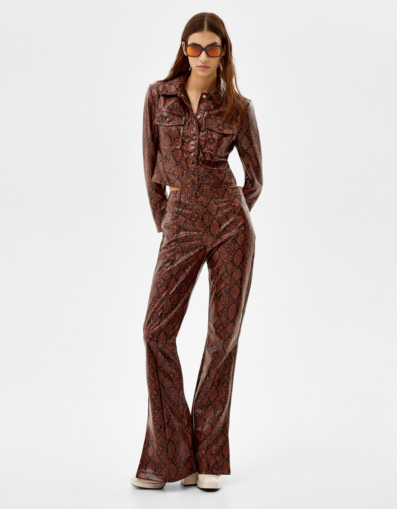 bershka leopard print bolsa