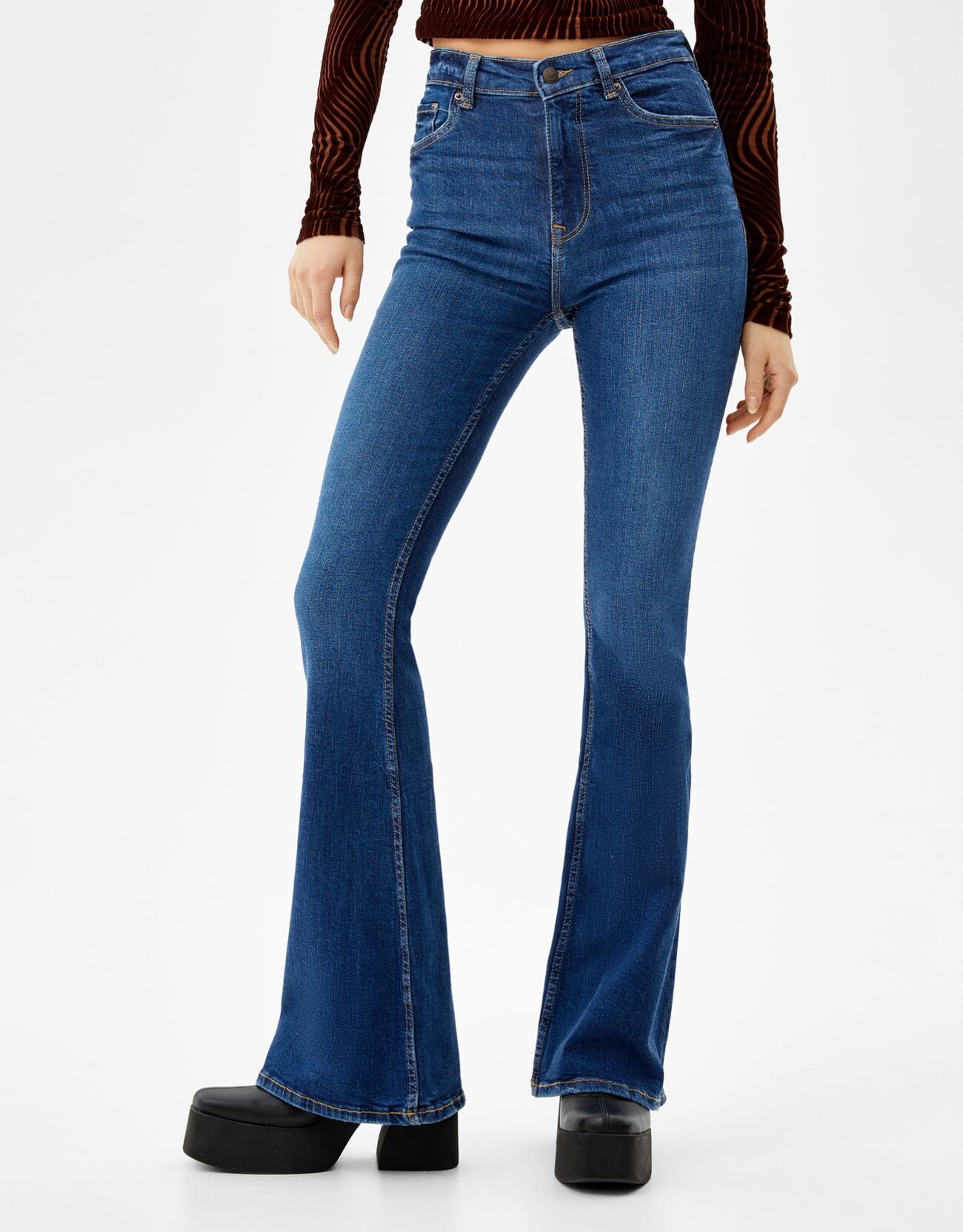 Jeans flare - Mujer | Bershka