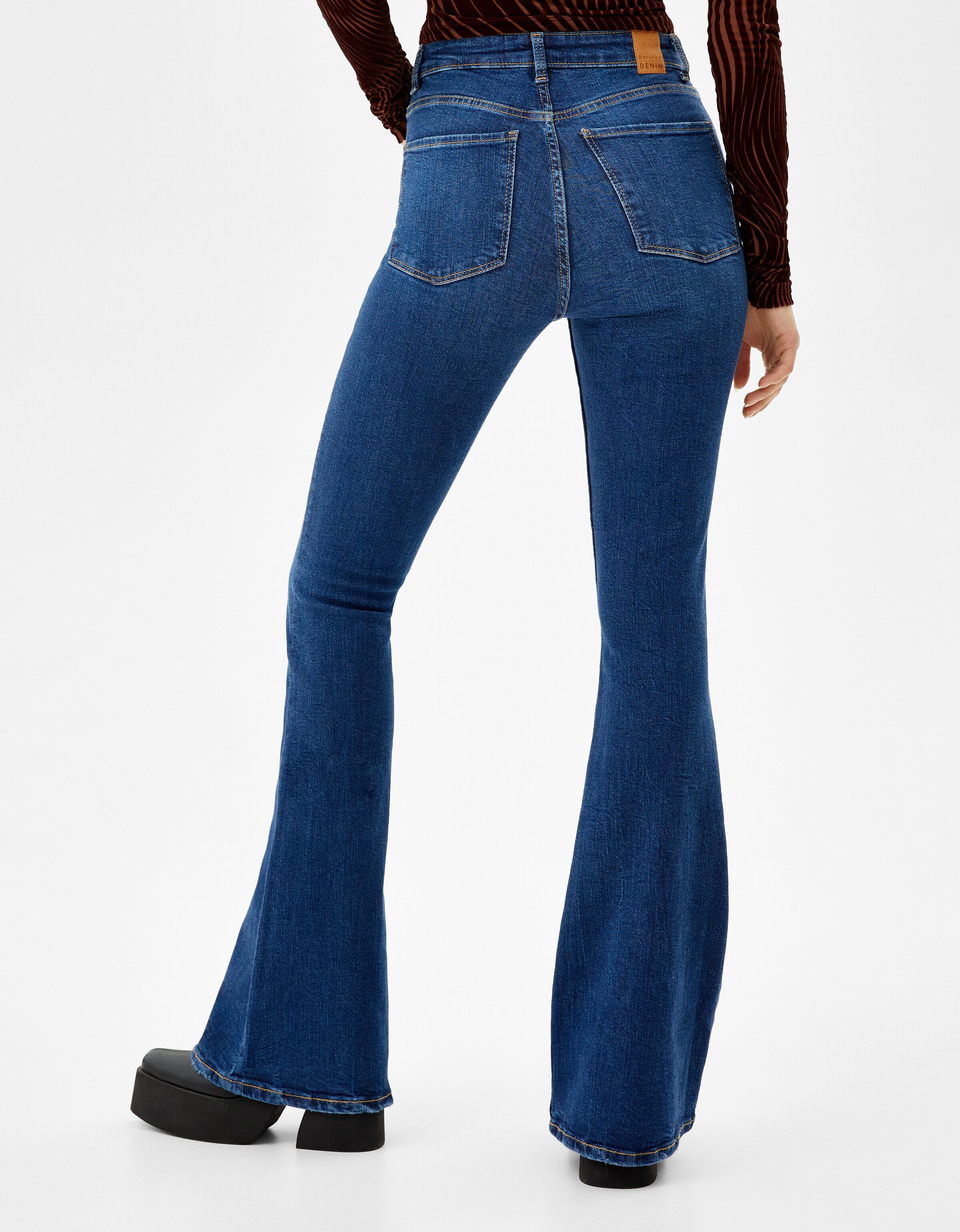 Flared jeans - Woman | Bershka