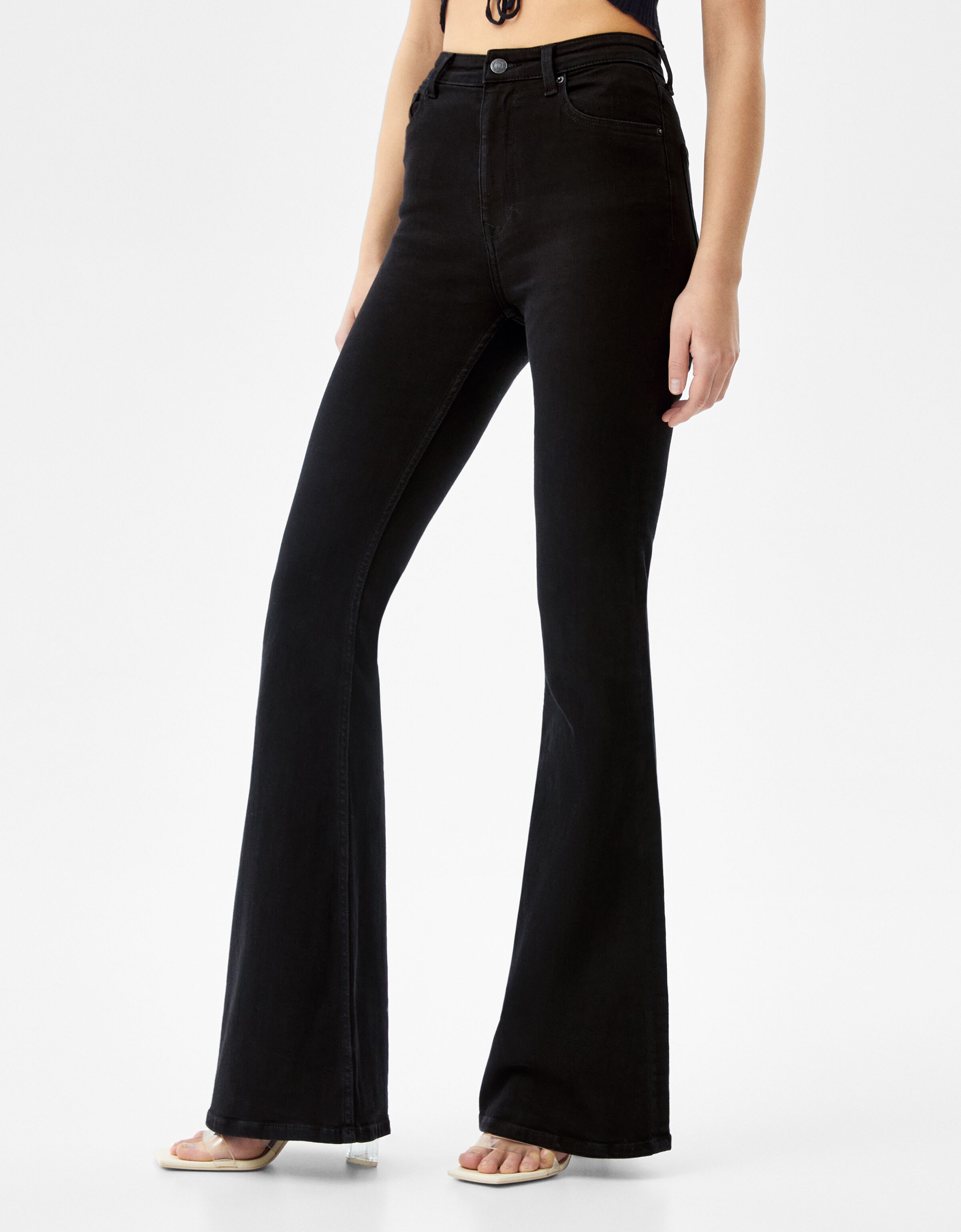 Flared jeans - Woman | Bershka