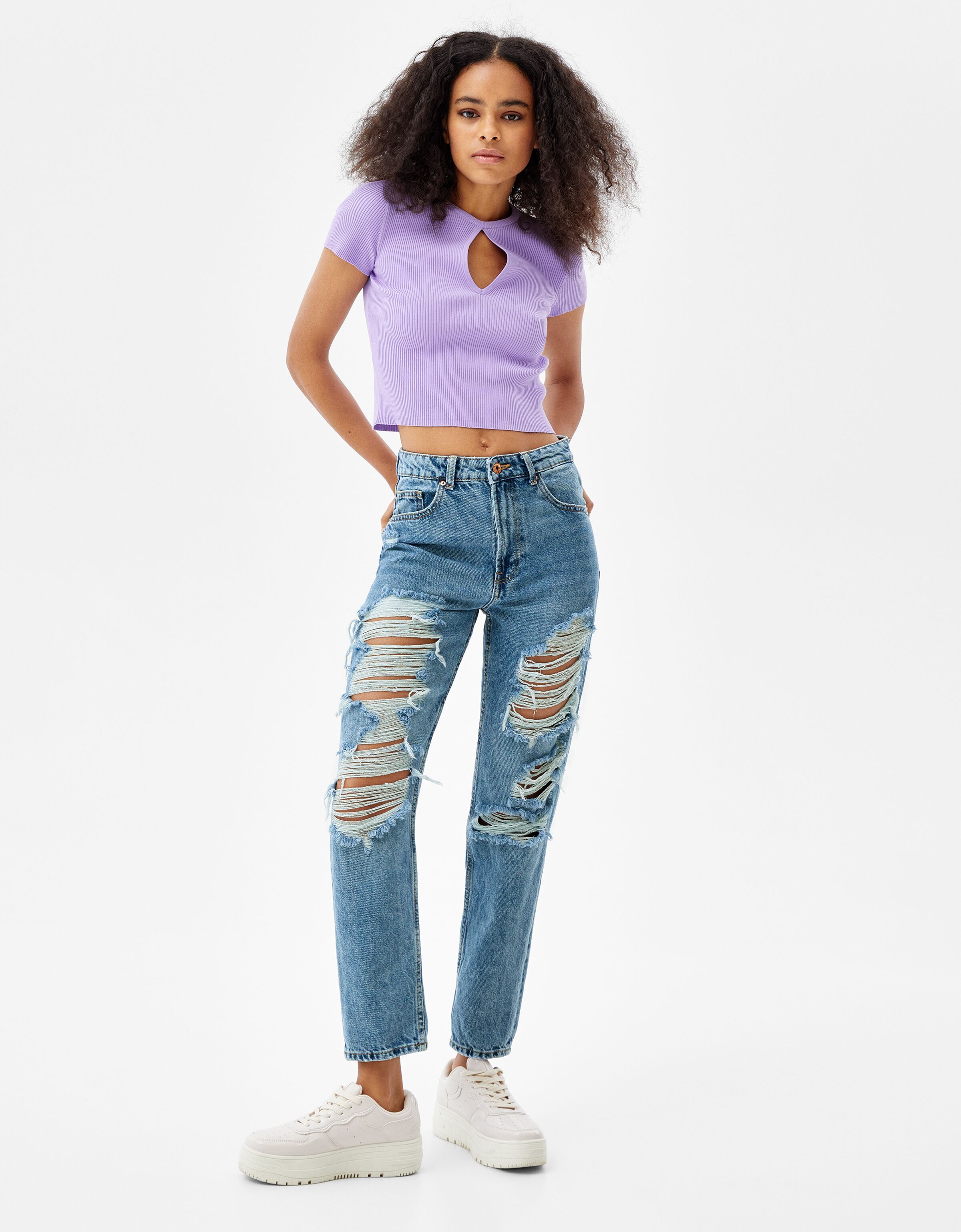 Ripped mom jeans - Woman | Bershka