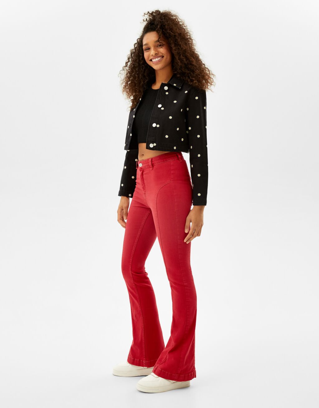 Pantalón sarga flare - Pantalones - Mujer | Bershka