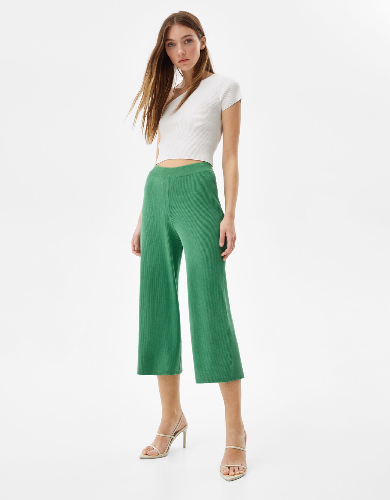 Ribbed trousers - Woman | Bershka