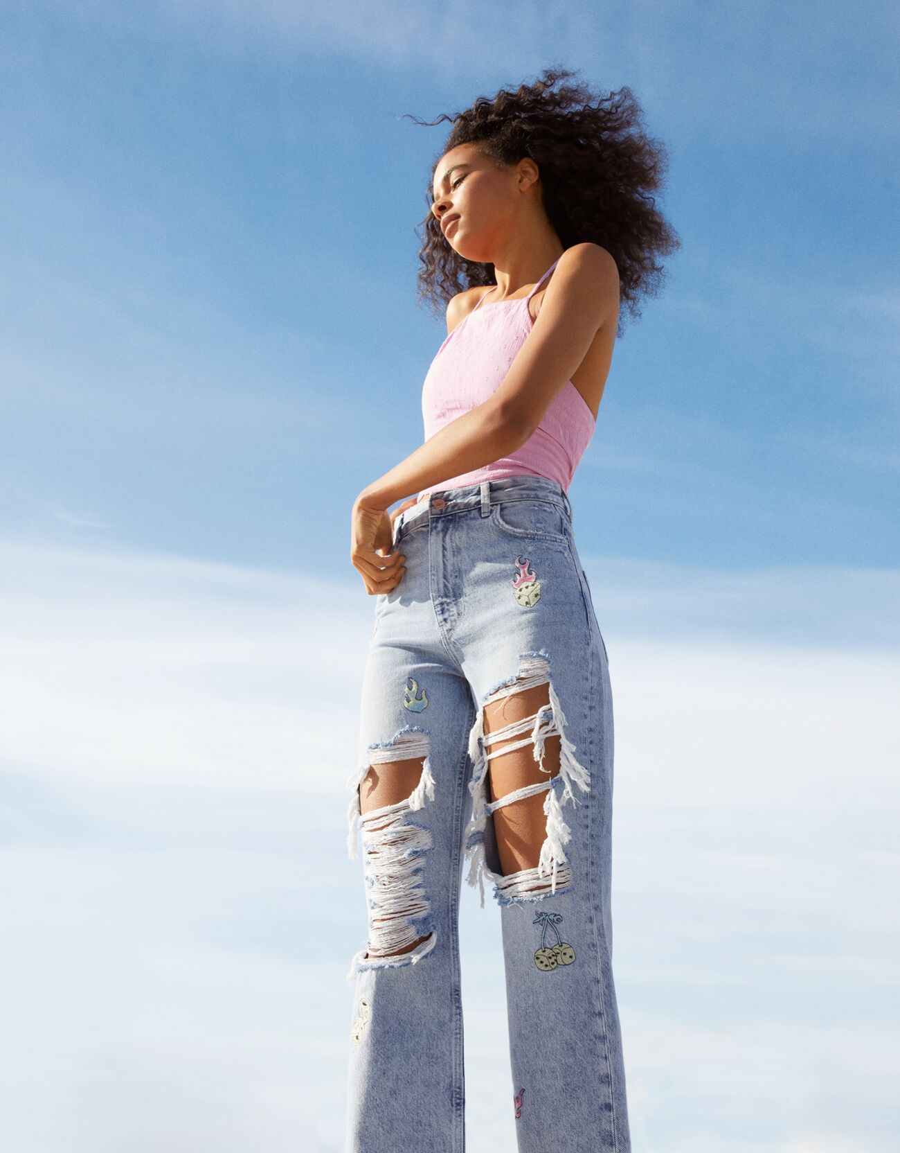 ripped mom jeans bershka