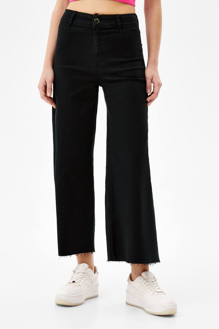 Wide-leg cropped buttoned trousers