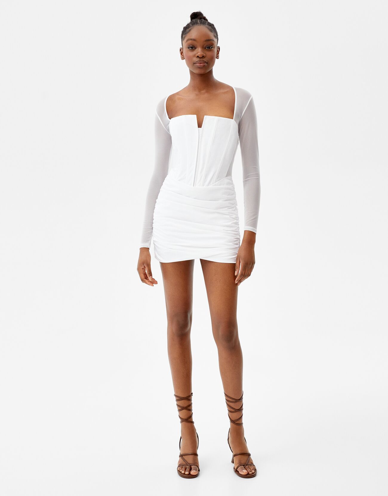 Drapiertes Popelin-Kleid mit Corsage und Mesh - Damen | Bershka