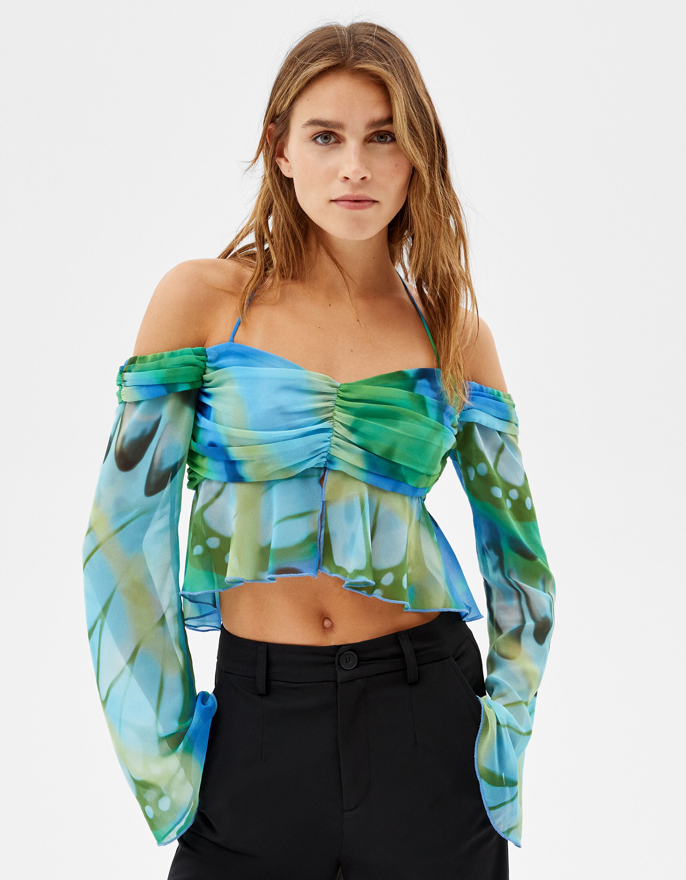 Catálogo Bershka para mujer Primavera Verano 2022 - ModaEllas.com