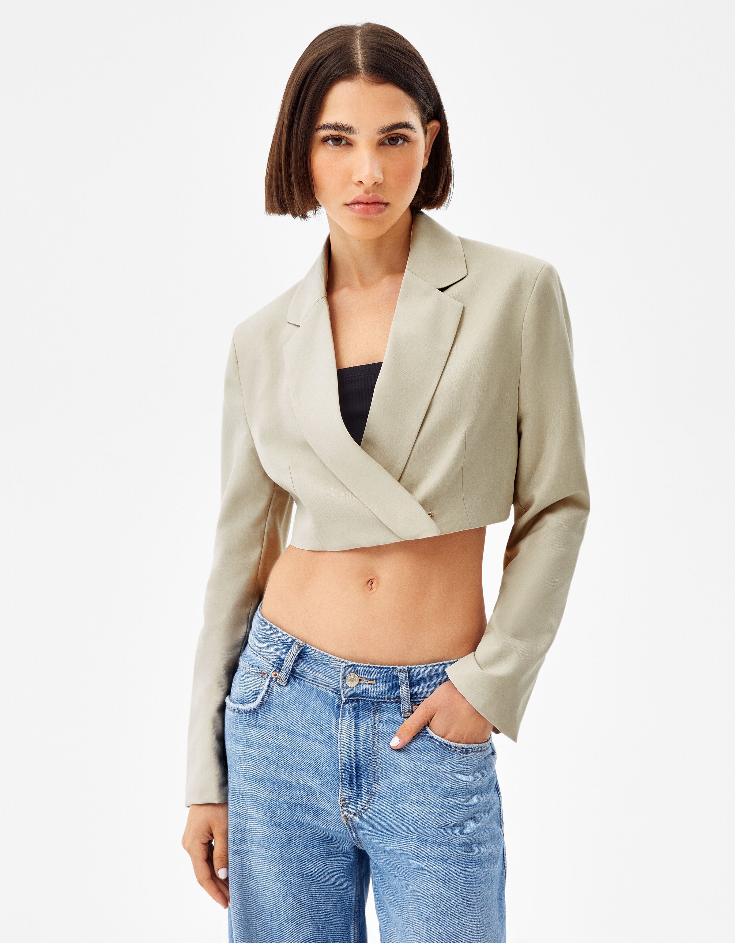 Cropped blazer - Woman | Bershka