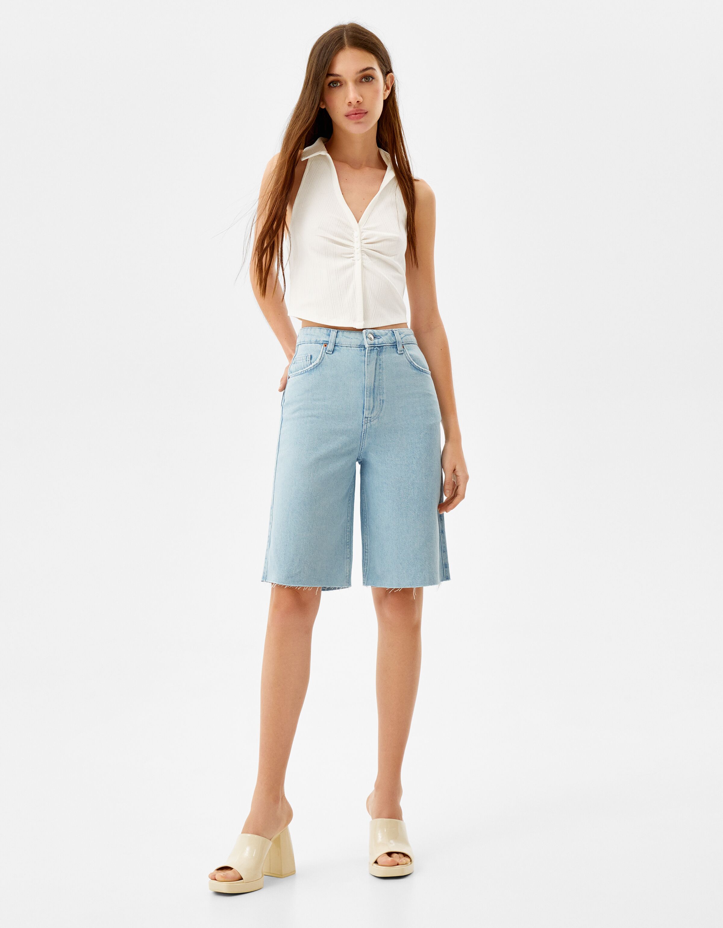 Denim Bermuda shorts with heart pockets 