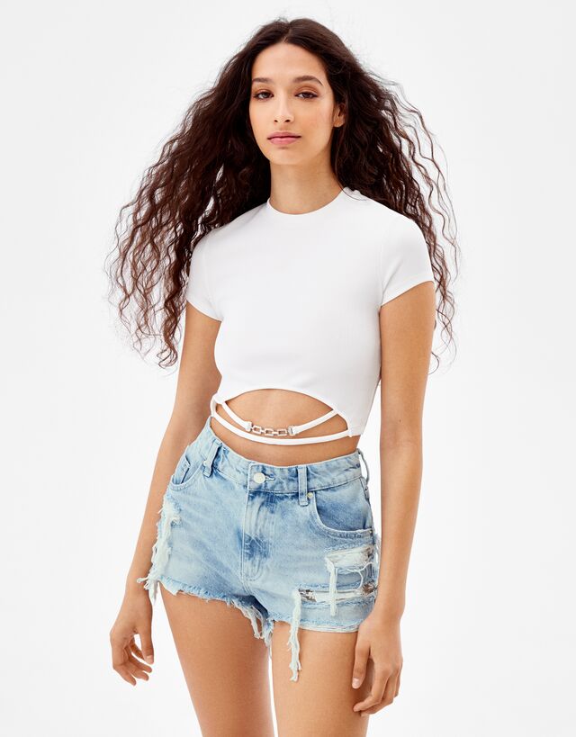 Jeansshorts mit Rissen - Damen | Bershka
