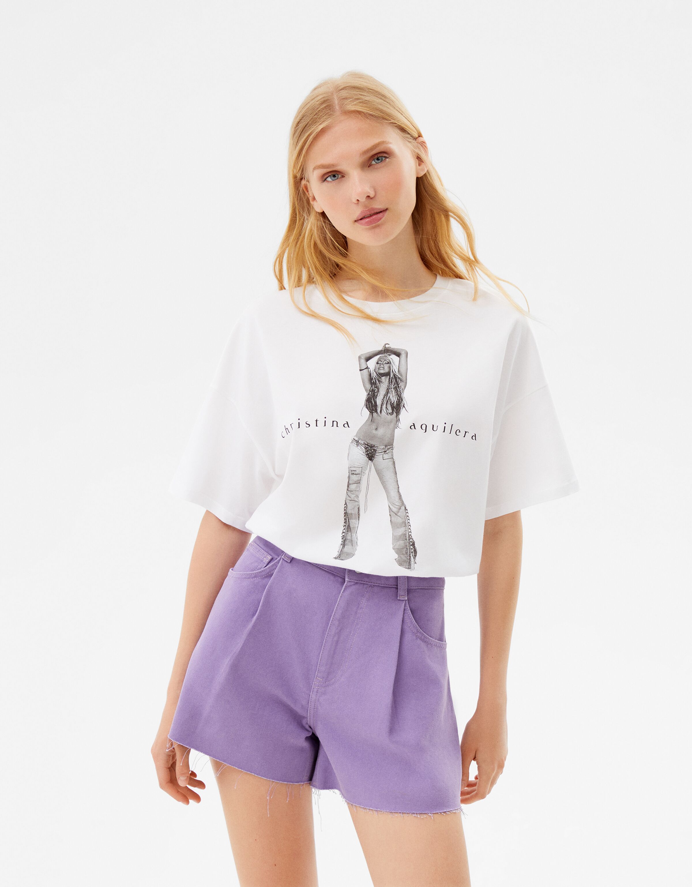 Coloured denim Bermuda shorts with 