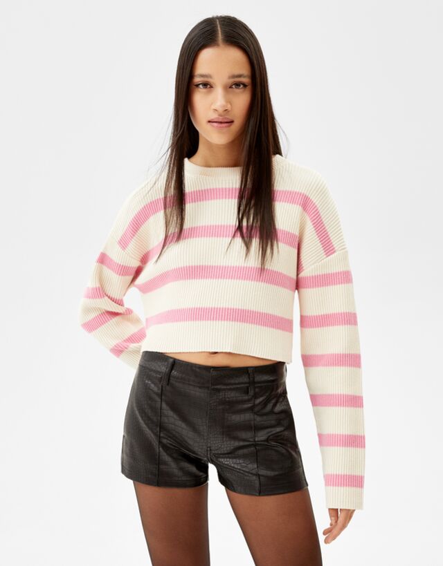 Faux leather mock croc Bermuda shorts 
