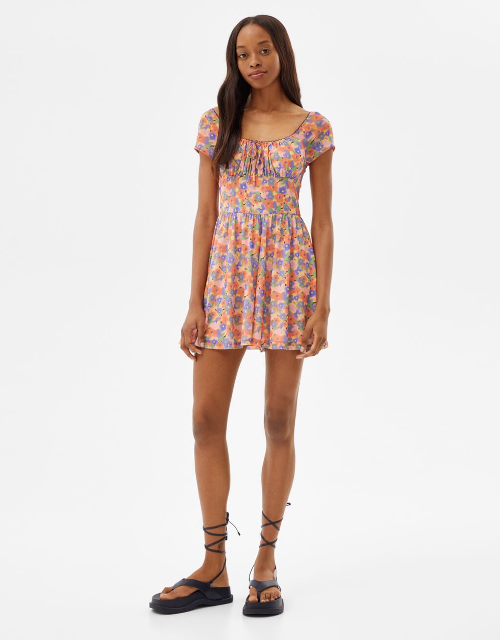 Tuta corta stampa a fiori - Donna | Bershka