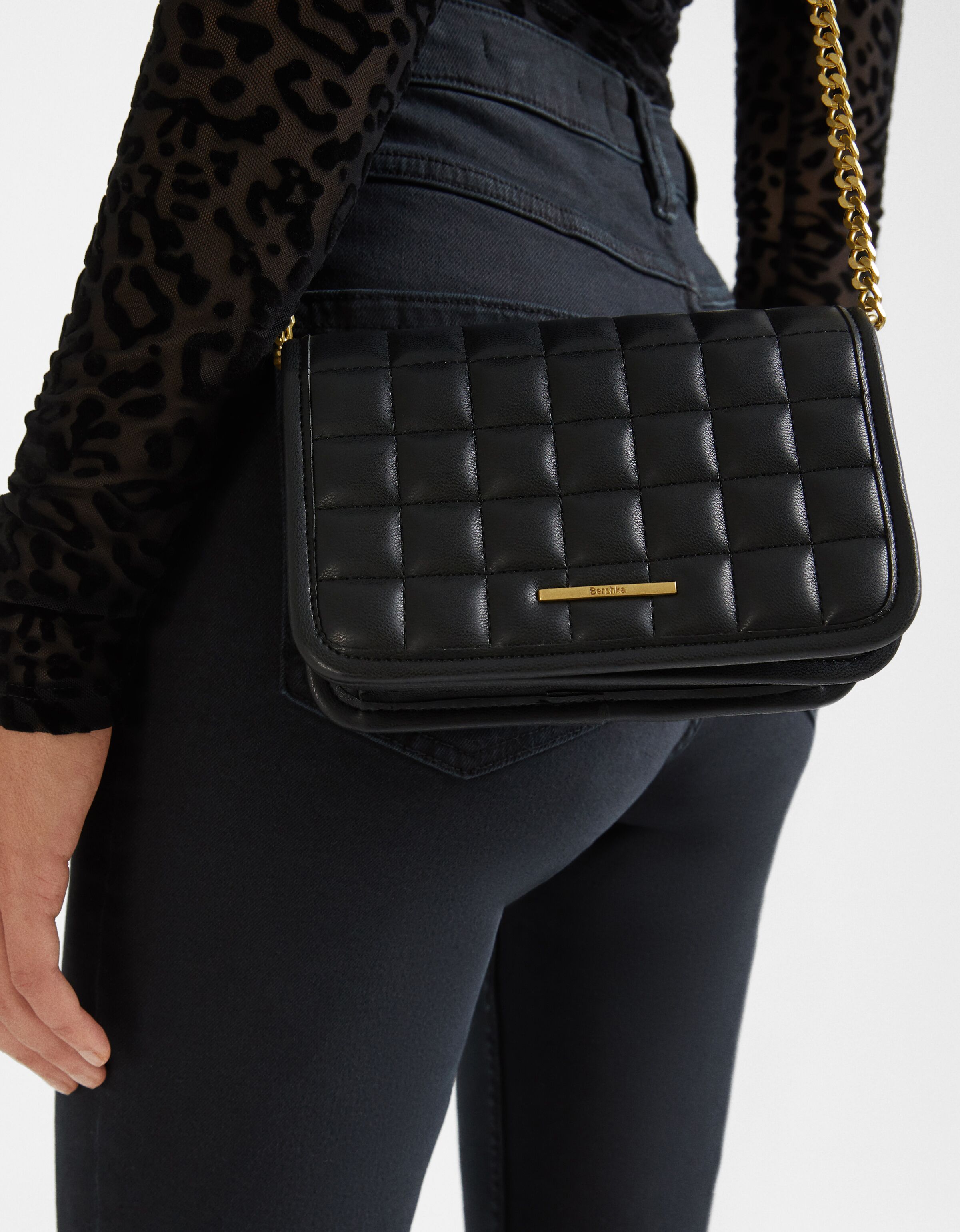 Bolso acolchado cadena - Mujer | Bershka