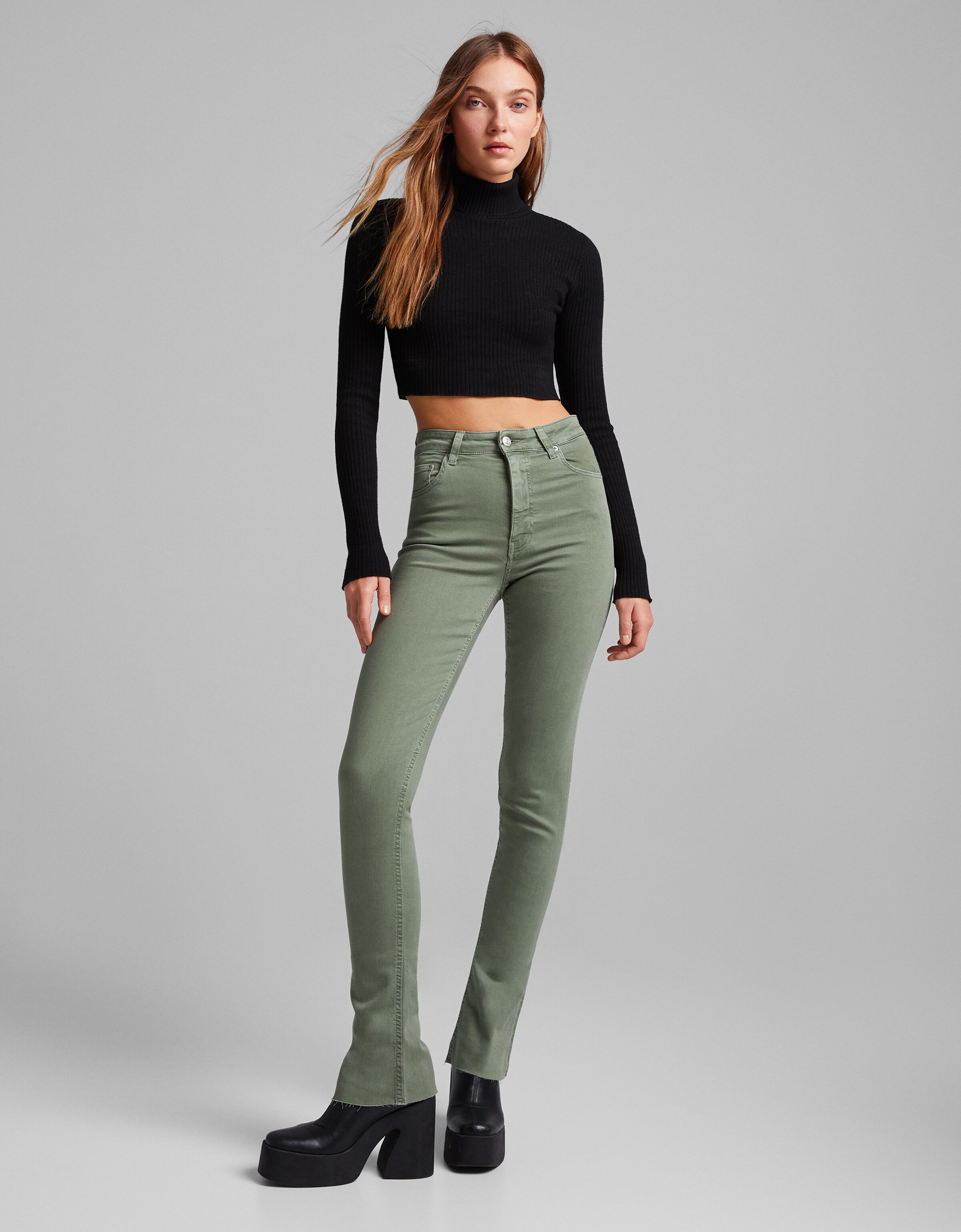 Skinny flare jeans - Woman | Bershka