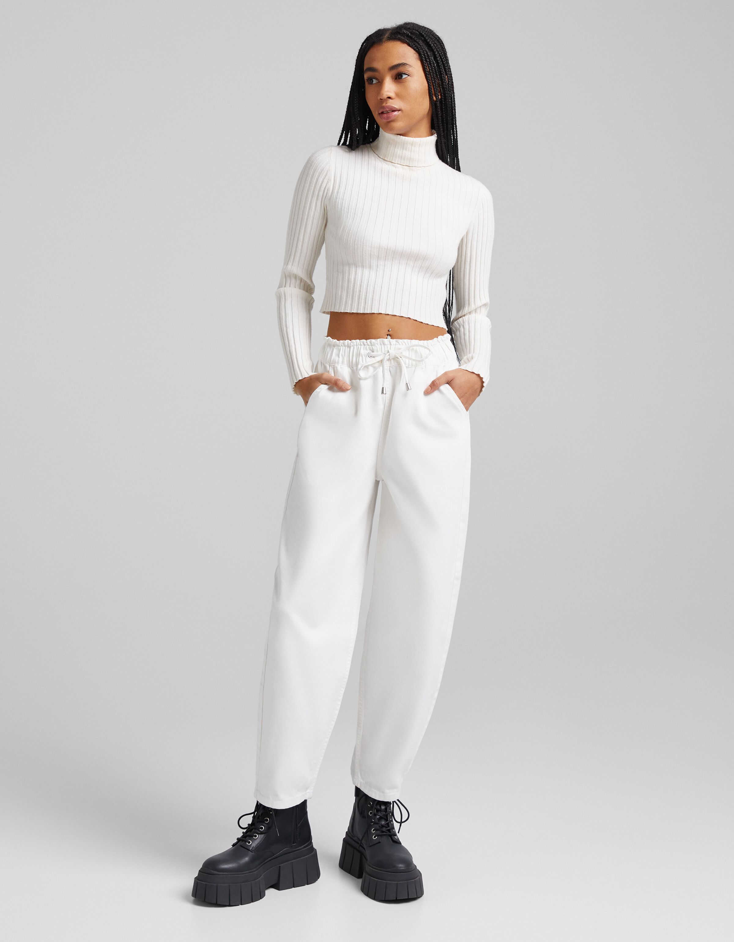 Balloon fit jogger jeans - Woman | Bershka