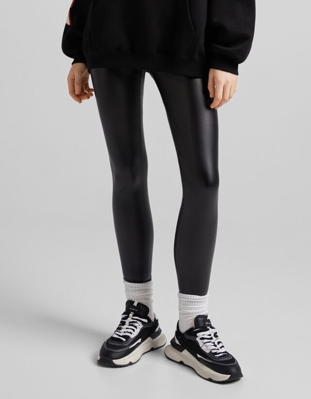 Hay una necesidad de después del colegio Noticias leggins grises bershka  futuro imagen congelado