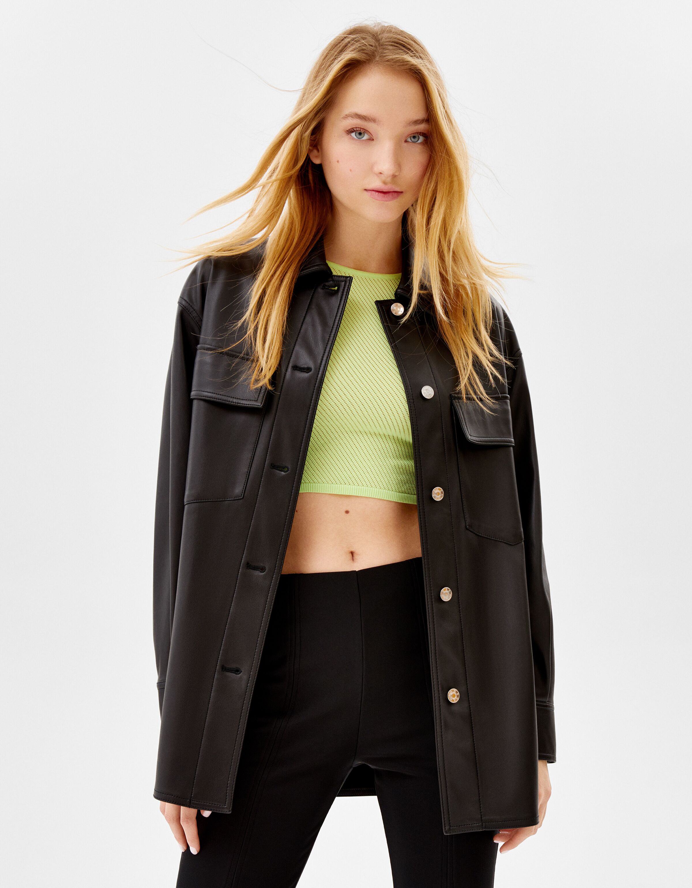 Sobrecamisa efecto piel - Mujer | Bershka