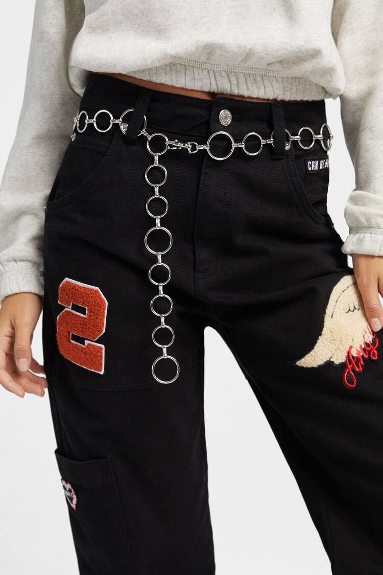 Chain belt with rings